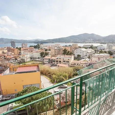 Carola's - Goelba Apartment