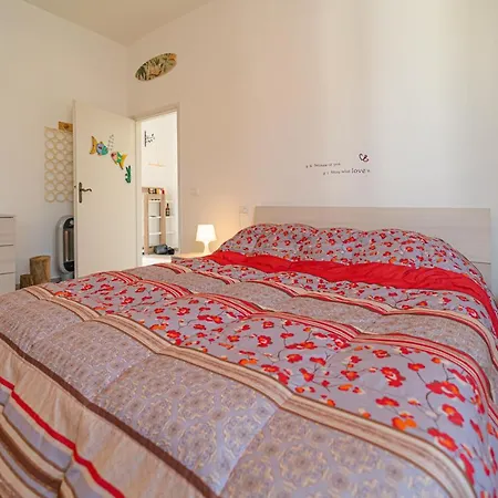 Carola's - Goelba Apartment *